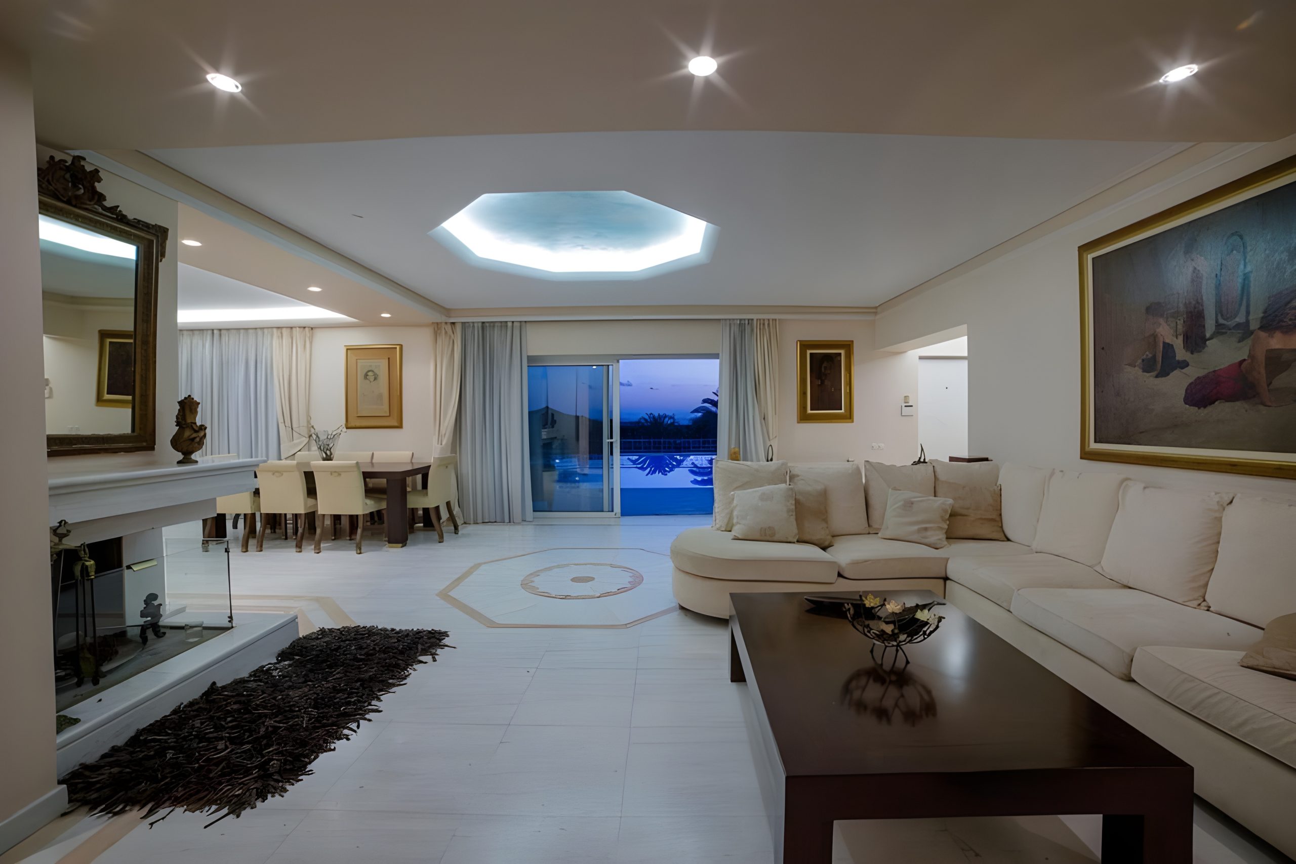 Σαλόνι και κουζίνα στη Villa Sparta 2